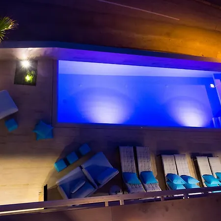 فندق Boutique Valsabbion بيشكانا أوفالا